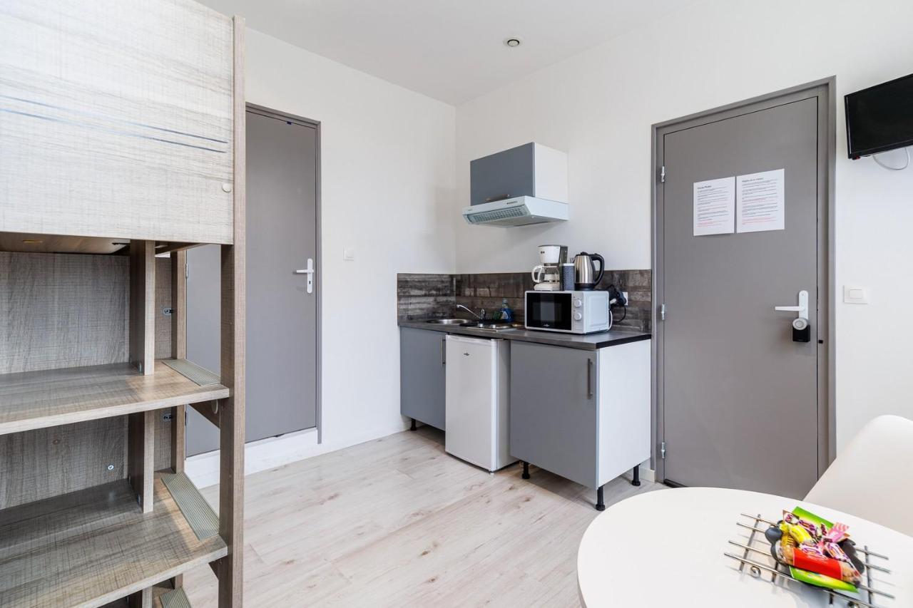 Adheco Immobilier - Arrivee Autonome Apartment วาลองเซียนส์ ภายนอก รูปภาพ