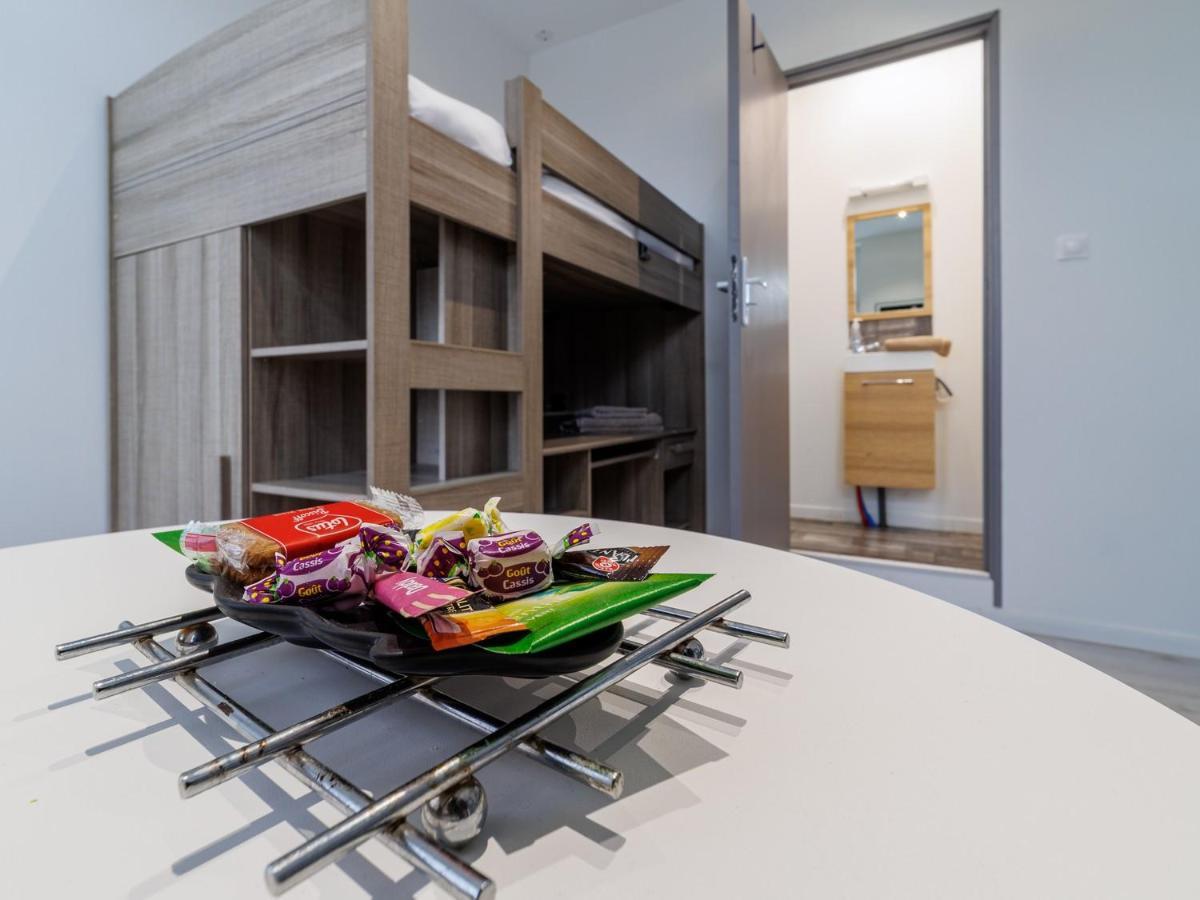 Adheco Immobilier - Arrivee Autonome Apartment วาลองเซียนส์ ภายนอก รูปภาพ