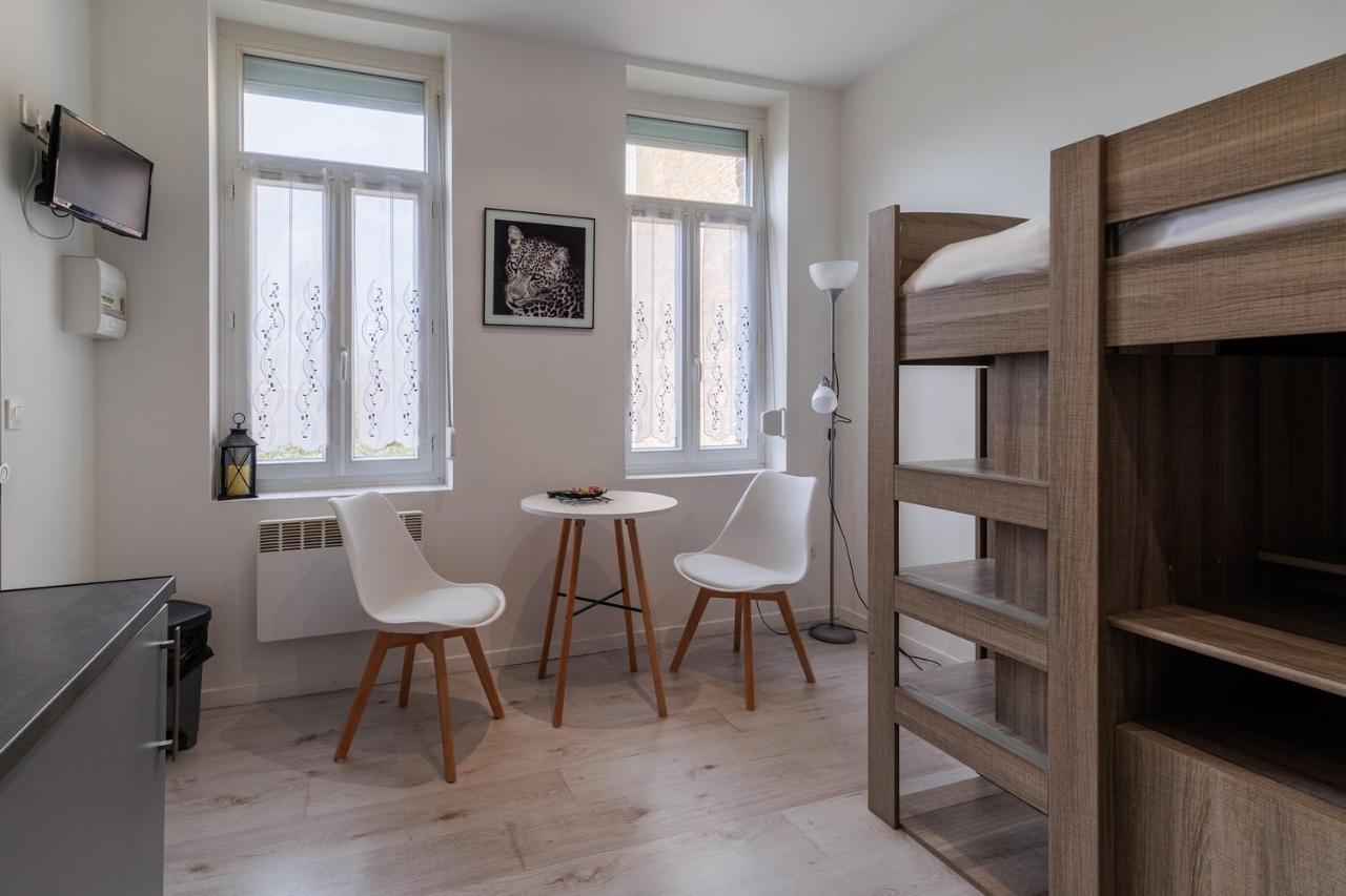 Adheco Immobilier - Arrivee Autonome Apartment วาลองเซียนส์ ภายนอก รูปภาพ